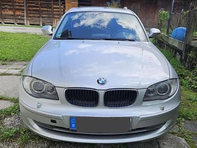 Gebraucht BMW 116 122 PS (89 kW) 2009 Silber Kleinwagen