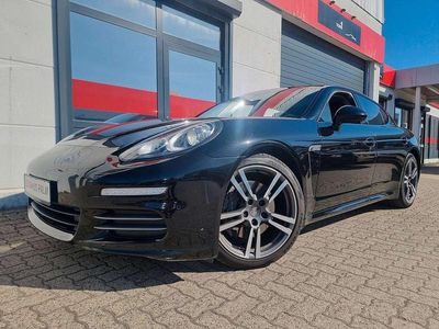 Second-hand Porsche Panamera 4S 310 CP (228 kW) 2014 Negru Berlinǎ