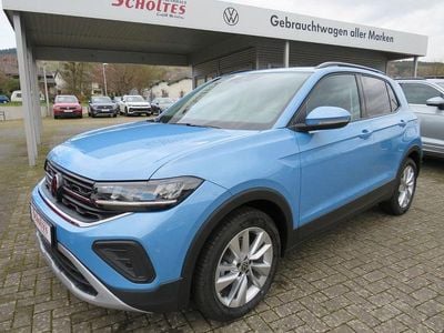 Neu VW T-Cross Life 116 PS (85 kW) 2026 Clear blue metallic SUV