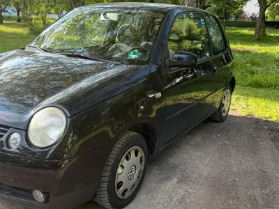Używany VW Lupo 60 KM (44 kW) 2003 Czarny Hatchback