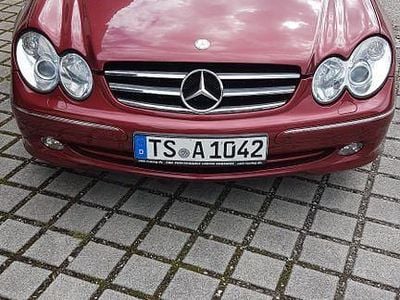 Rot Gebraucht 2003 Mercedes CLK240 Elegance Coupé | 2.800 € (Etwas zu teuer)