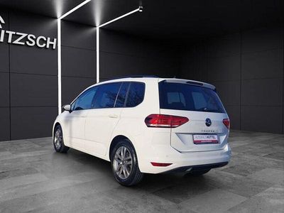 Usata VW Touran Comfortline 150 CV (110 kW) 2025 Bianco Monovolume