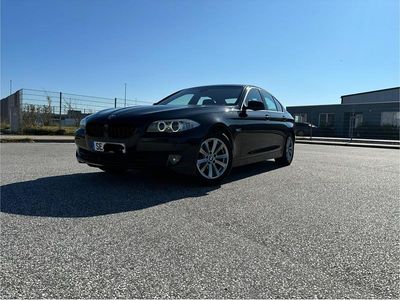 Gebraucht BMW 523 204 PS (150 kW) 2010 Schwarz Limousine