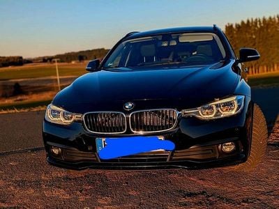 Gebraucht BMW 318 Sport Line 150 PS (110 kW) 2018 Schwarz Kombi