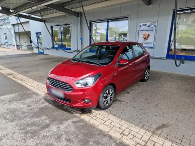 Gebraucht Ford Ka Plus Cool & Sound Edition 86 PS (63 kW) 2017 Rot Kleinwagen