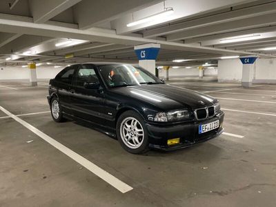 gebraucht BMW 323 Compact ti M Paket sehr guter Zustand