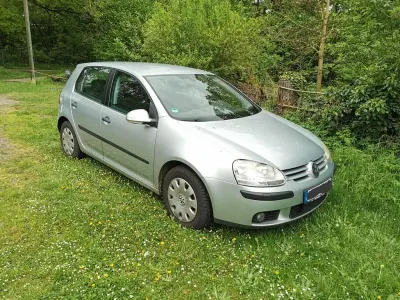 Gebraucht VW Golf IV Trendline 102 PS (75 kW) 2005 Silber Limousine