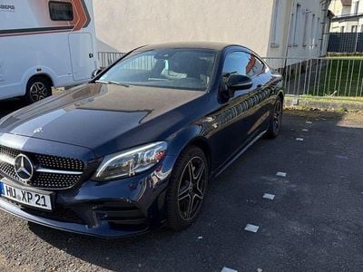 Gebraucht Mercedes C300 258 PS (189 kW) 2018 Blau Coupé