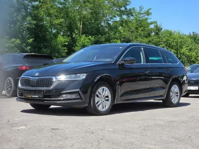 Gebraucht Skoda Octavia Ambition 116 PS (85 kW) 2022 Schwarz Kombi
