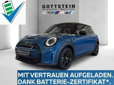 Gebraucht Mini Cooper SE Classic 135 kW (184 PS) 2023 Blau Kleinwagen