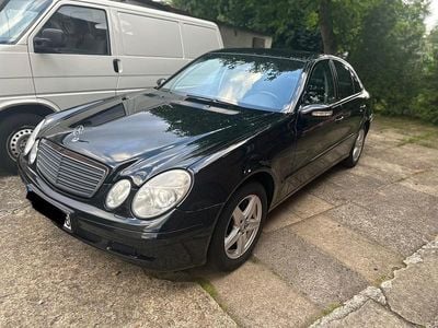 Mercedes E270