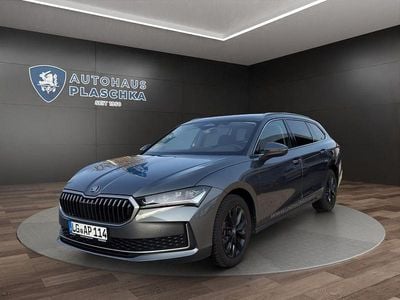 Nouă Skoda Superb Selection 150 CP (110 kW) 2025 Gri Break