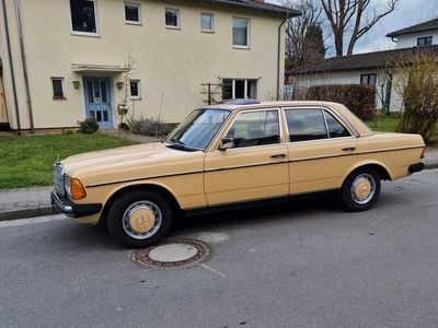 gebraucht Mercedes 240 D TOP Zustand & Wertgutachten