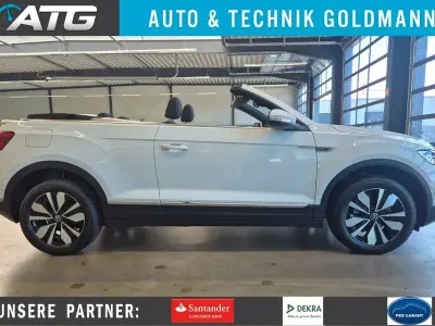 Gebraucht VW T-Roc Cabriolet Move 180 PS (132 kW) 2024 Weiß Cabrio