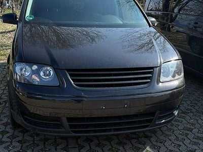 Gebraucht VW Touran 109 PS (80 kW) 2005 Schwarz Van / Kleinbus