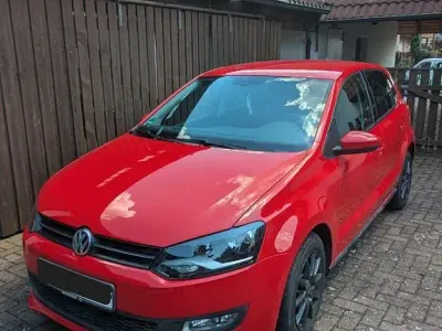 Gebraucht VW Polo Team 86 PS (63 kW) 2010 Rot Kleinwagen