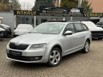 Gebraucht Skoda Octavia Elegance 150 PS (110 kW) 2014 Andere Kombi