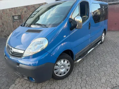 Gebraucht Opel Vivaro 90 PS (66 kW) 2008 Blau Van / Kleinbus