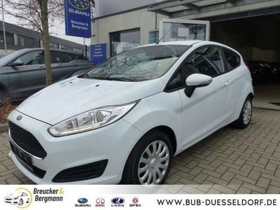 Gebraucht Ford Fiesta Trend 75 PS (55 kW) 2017 Frostweiß Kleinwagen