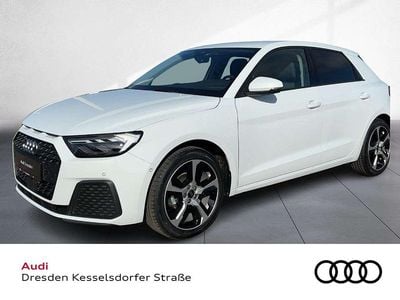 Neu Audi A1 95 PS (69 kW) 2026 Gletscherweiß metallic Limousine