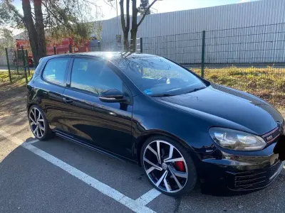 Gebraucht VW Golf VI GTI 211 PS (155 kW) 2010 Schwarz Kleinwagen