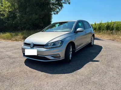 Gebraucht VW Golf VII Join 116 PS (85 kW) 2019 Silber Limousine