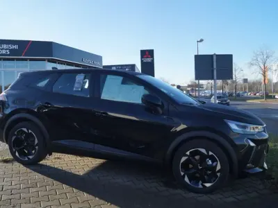 Usata Mitsubishi Grandis Diamant Edition 141 CV (103 kW) 2026 Nero SUV