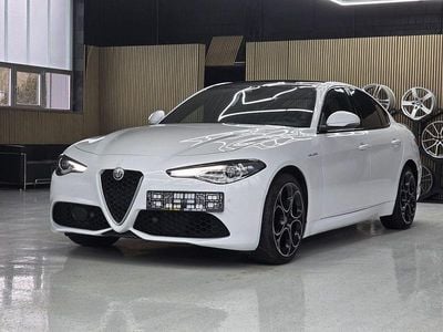Weiß Gebraucht 2019 Alfa Romeo Giulia Veloce Limousine | 26.990 € (Etwas zu teuer)