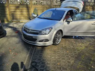 Gebraucht Opel Astra Cabriolet Edition 105 PS (77 kW) 2006 Cabrio