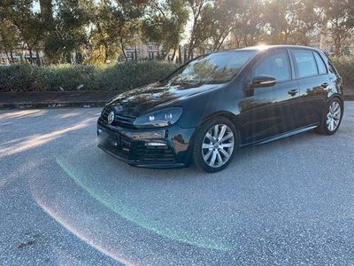 Gebraucht VW Golf VI R 271 PS (199 kW) 2010 Schwarz Kleinwagen