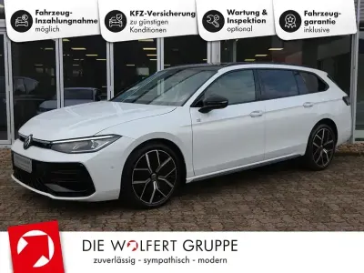 Occasion VW Passat R-line 150 ch (110 kW) 2024 Blanc Break