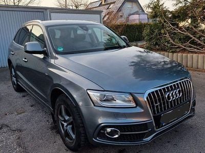Grau Gebraucht 2014 Audi Q5 Performance SUV | 14.000 € (Guter Preis)