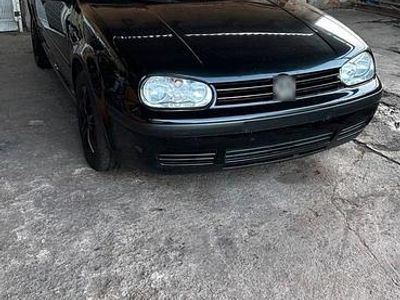 Gebraucht VW Golf IV 75 PS (55 kW) 2002 Schwarz Kleinwagen