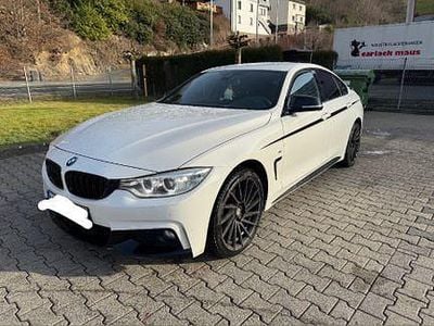 Gebraucht BMW 420 Sport Line 184 PS (135 kW) 2015 Weiß Coupé
