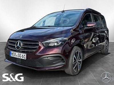 Second-hand Mercedes T180 131 CP (96 kW) 2026 Andere Monovolum