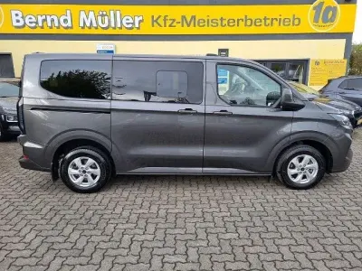 Gebraucht Ford Transit Custom 136 PS (100 kW) 2025 Magneticgrau (metallic) (metallic) Van