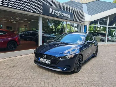 Neu Mazda 3 Homura-Line 140 PS (102 kW) 2025 Deep crystal blue Limousine