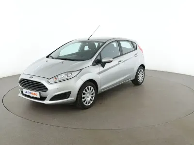 Gebraucht Ford Fiesta Trend 101 PS (74 kW) 2015 Grau Kleinwagen