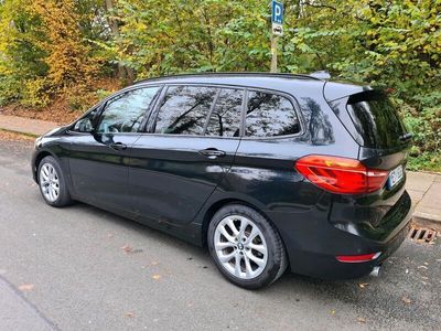 BMW 216