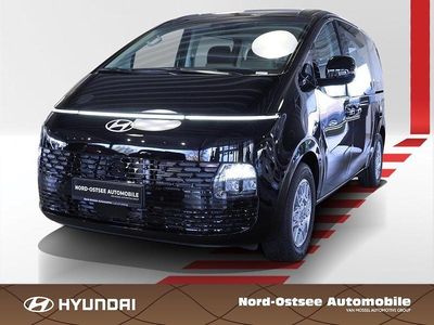 Neu Hyundai Staria Trend 224 PS (164 kW) 2025 Abyss black Van / Kleinbus