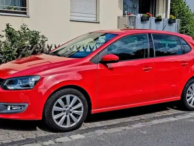 Gebraucht VW Polo Edition 90 PS (66 kW) 2010 Rot Kleinwagen