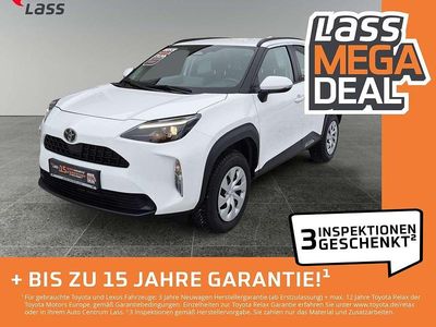 Schneeweiß Gebraucht 2025 Toyota Yaris Cross Business Edition SUV | 24.980 € (Fairer Preis)