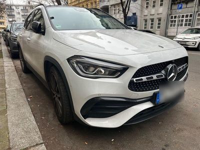 Mercedes GLA250