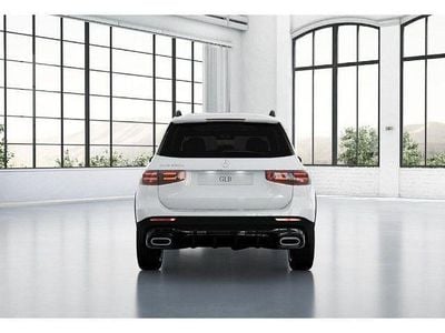 Gebraucht Mercedes GLB200 AMG 150 PS (110 kW) 2024 Unilack polarweiß SUV