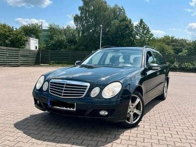 Mercedes E220