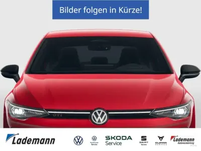 Używany VW T-Roc United 150 KM (110 kW) 2021 Czerwony SUV