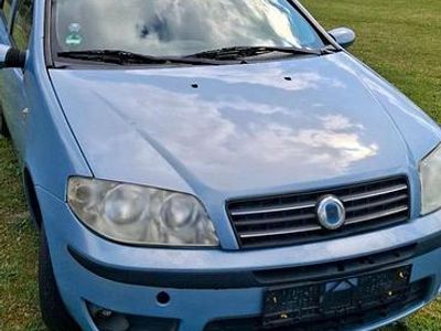 Second-hand Fiat Punto 60 CP (44 kW) 2005 Hatchback