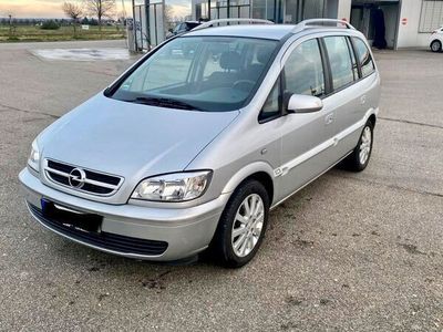 gebraucht Opel Zafira 