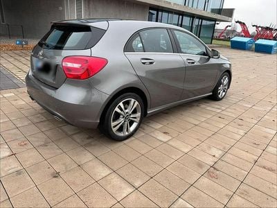 Gebraucht Mercedes A220 170 PS (125 kW) 2013 Grün Limousine