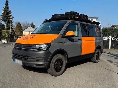 Gebraucht VW Transporter 150 PS (110 kW) 2016 Grau Van
